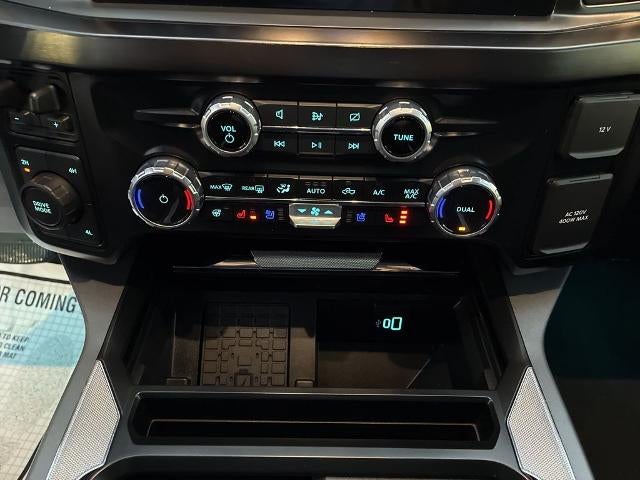 2023 Ford Super Duty F-250 SRW LARIAT 4WD Crew Cab 6.75' Box