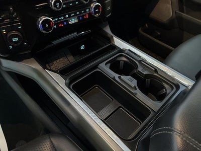 2023 Ford Super Duty F-250 SRW LARIAT 4WD Crew Cab 6.75' Box