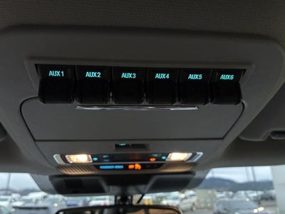 2023 Ford Super Duty F-250 SRW LARIAT 4WD Crew Cab 6.75' Box