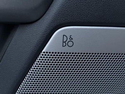 2023 Ford Super Duty F-250 SRW LARIAT 4WD Crew Cab 6.75' Box