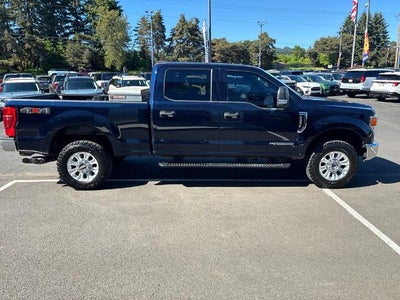 2022 Ford Super Duty F-250 SRW XLT 4WD Crew Cab 6.75' Box