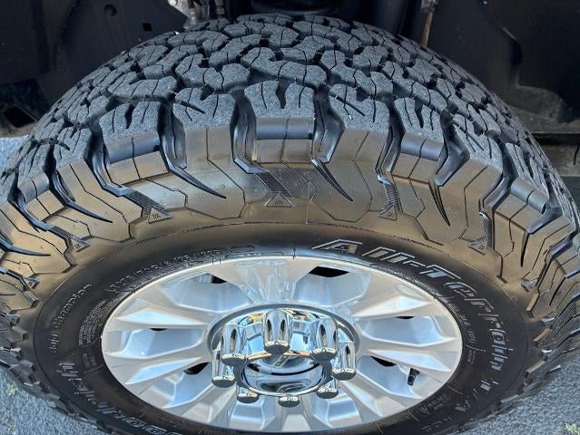 2022 Ford Super Duty F-250 SRW XLT 4WD Crew Cab 6.75' Box