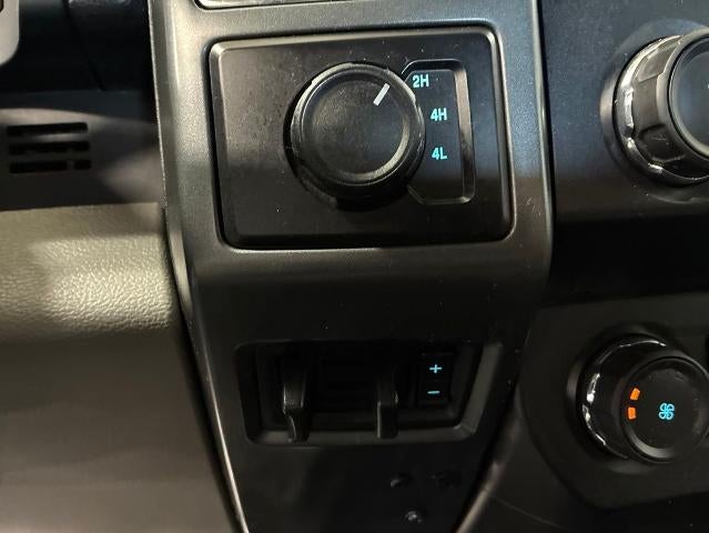 2022 Ford Super Duty F-250 SRW XLT 4WD Crew Cab 6.75' Box