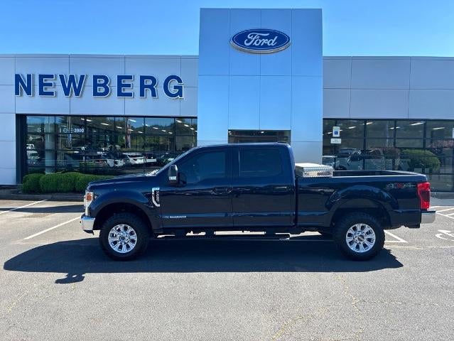 2022 Ford Super Duty F-250 SRW XLT 4WD Crew Cab 6.75' Box