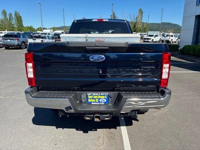 2022 Ford Super Duty F-250 SRW XLT 4WD Crew Cab 6.75' Box