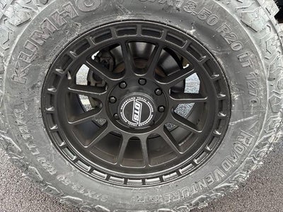 2024 Ford Super Duty F-250 SRW Platinum 4WD Crew Cab 6.75' Box