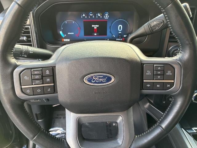 2023 Ford Super Duty F-250 SRW LARIAT 4WD Crew Cab 6.75' Box