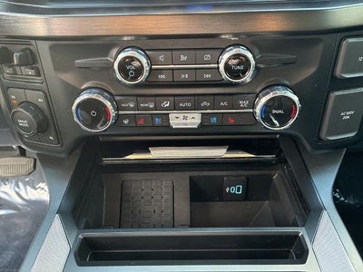 2023 Ford Super Duty F-250 SRW LARIAT 4WD Crew Cab 6.75' Box