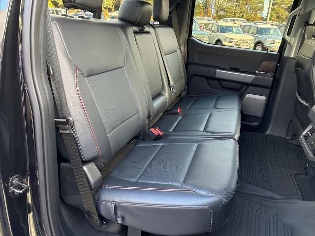 2023 Ford Super Duty F-250 SRW LARIAT 4WD Crew Cab 6.75' Box