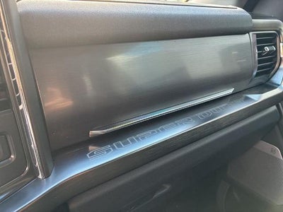 2023 Ford Super Duty F-250 SRW LARIAT 4WD Crew Cab 6.75' Box