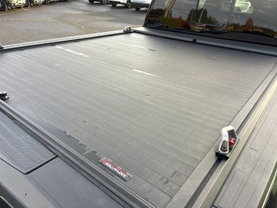 2023 Ford Super Duty F-250 SRW LARIAT 4WD Crew Cab 6.75' Box