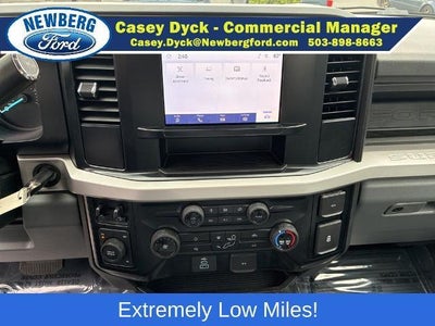 2024 Ford Super Duty F-350 SRW XL 4WD Crew Cab 6.75' Box