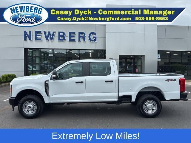 2024 Ford Super Duty F-350 SRW XL 4WD Crew Cab 6.75' Box