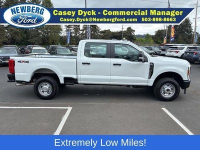 2024 Ford Super Duty F-350 SRW XL 4WD Crew Cab 6.75' Box