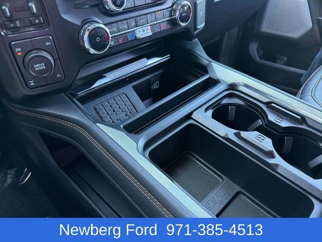 2024 Ford Super Duty F-350 SRW XL 4WD Crew Cab 6.75' Box