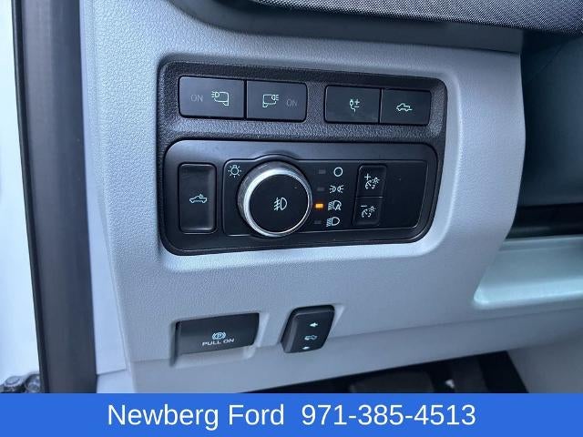 2023 Ford Super Duty F-350 SRW XL 4WD Crew Cab 6.75' Box