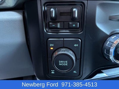 2023 Ford Super Duty F-350 SRW XL 4WD Crew Cab 6.75' Box