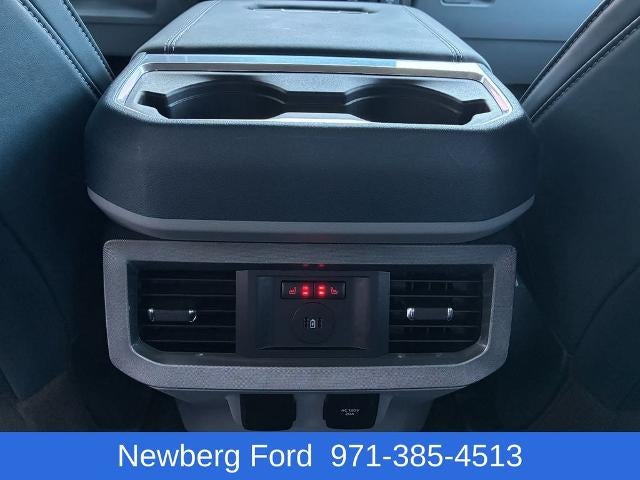 2023 Ford Super Duty F-350 SRW XL 4WD Crew Cab 6.75' Box