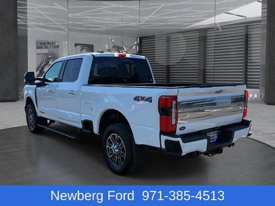 2023 Ford Super Duty F-350 SRW XL 4WD Crew Cab 6.75' Box