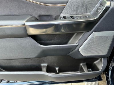 2024 Ford Super Duty F-350 SRW Platinum 4WD Crew Cab 6.75' Box