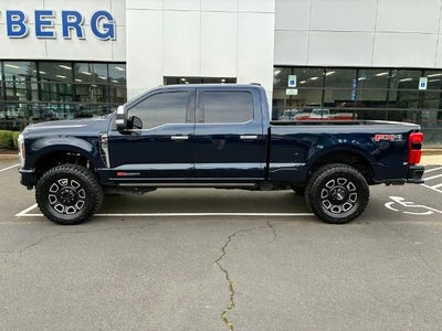 2024 Ford Super Duty F-350 SRW Platinum 4WD Crew Cab 6.75' Box