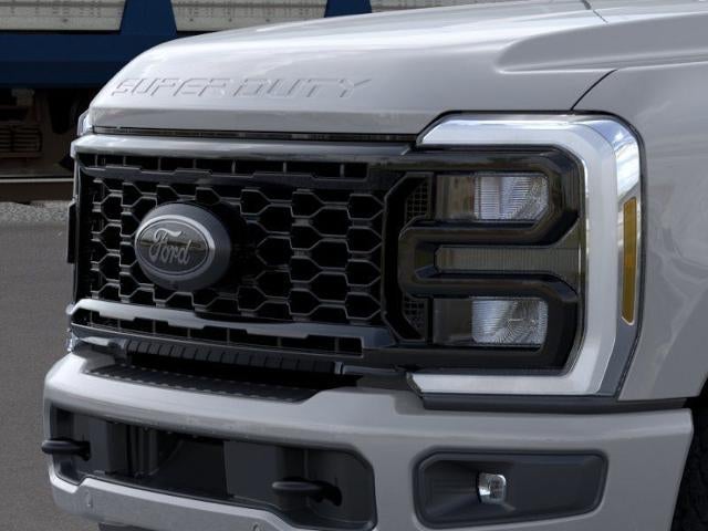 2026 Ford Super Duty F-350 SRW LARIAT 4WD Crew Cab 6.75' Box