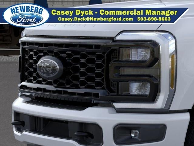 2026 Ford Super Duty F-350 SRW XLT 4WD Crew Cab 6.75' Box