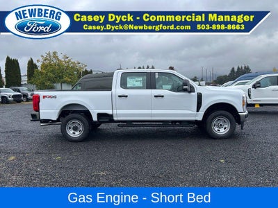 2027 Ford Super Duty F-350 SRW XL 4WD Crew Cab 6.75' Box