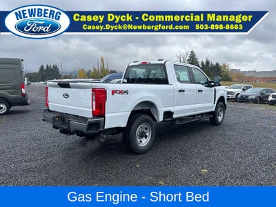2027 Ford Super Duty F-350 SRW XL 4WD Crew Cab 6.75' Box