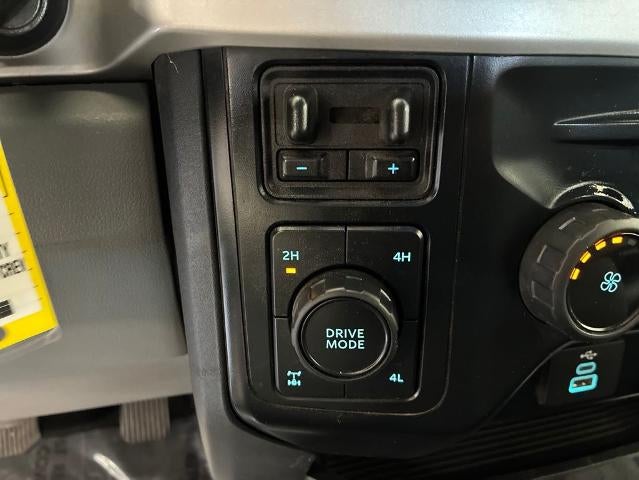 2023 Ford Super Duty F-350 SRW XL 4WD Crew Cab 6.75' Box