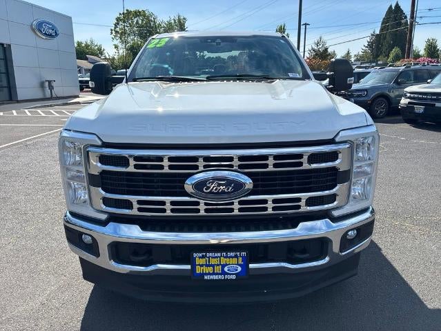 2023 Ford Super Duty F-350 SRW XL 4WD Crew Cab 6.75' Box