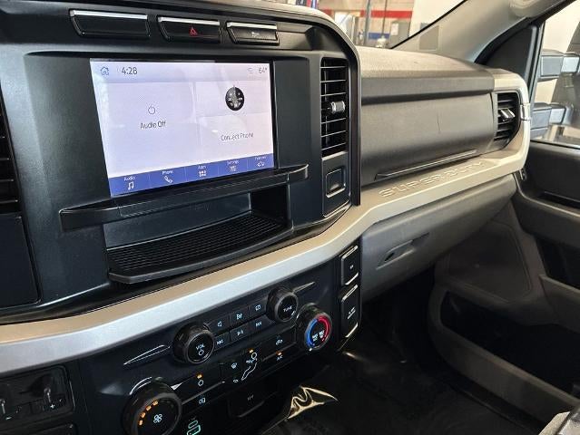 2023 Ford Super Duty F-350 SRW XL 4WD Crew Cab 6.75' Box