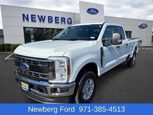 2025 Ford Super Duty F-350 SRW XLT 4WD Crew Cab 6.75' Box