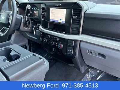 2025 Ford Super Duty F-350 SRW XLT 4WD Crew Cab 6.75' Box