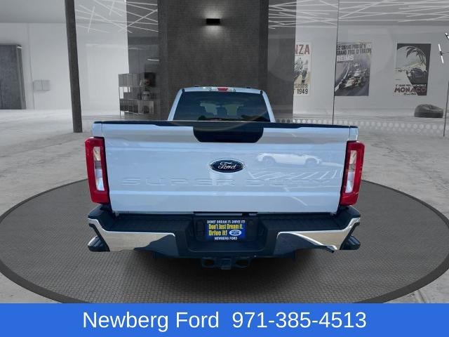 2025 Ford Super Duty F-350 SRW XLT 4WD Crew Cab 6.75' Box