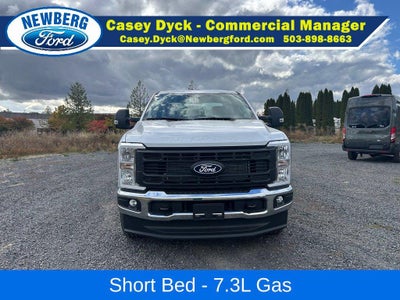 2027 Ford Super Duty F-350 SRW XL 4WD Crew Cab 6.75' Box