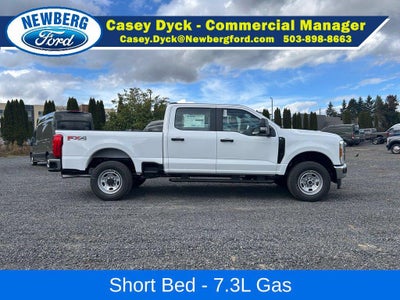 2027 Ford Super Duty F-350 SRW XL 4WD Crew Cab 6.75' Box