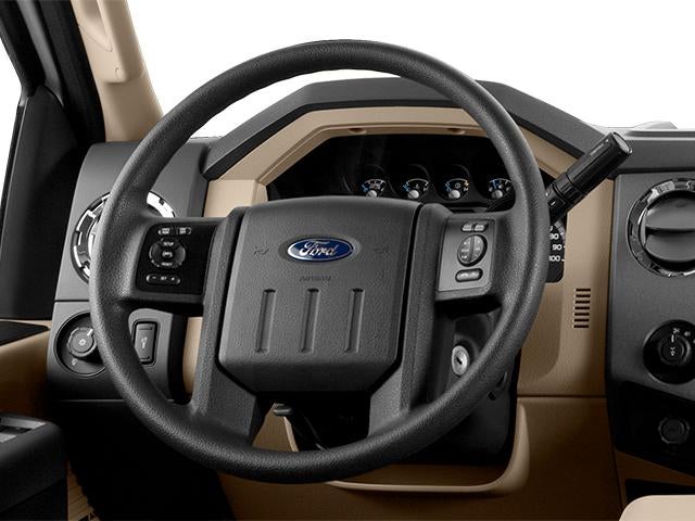 2014 Ford Super Duty F-350 SRW 4WD Crew Cab 6-3/4 Ft Box XL