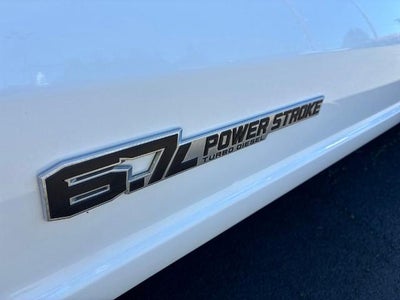 2023 Ford Super Duty F-350 SRW XLT 4WD Crew Cab 6.75' Box