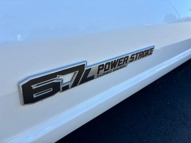 2023 Ford Super Duty F-350 SRW XLT 4WD Crew Cab 6.75' Box
