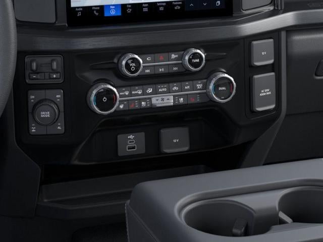 2026 Ford Super Duty F-350 SRW XL 4WD Crew Cab 8' Box