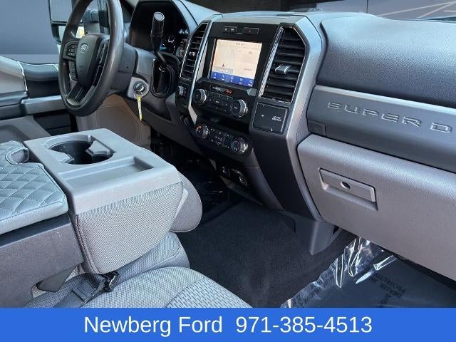2022 Ford Super Duty F-350 SRW XLT 4WD Crew Cab 6.75' Box