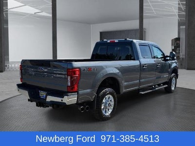 2022 Ford Super Duty F-350 SRW XLT 4WD Crew Cab 6.75' Box