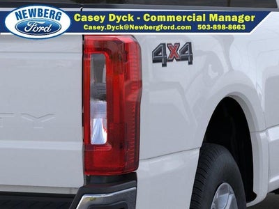 2026 Ford Super Duty F-350 SRW XLT 4WD Crew Cab 8' Box