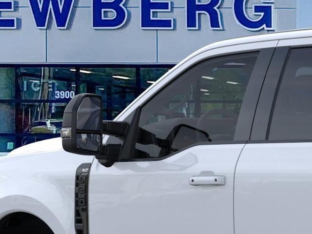 2026 Ford Super Duty F-350 SRW XLT 4WD Crew Cab 8' Box