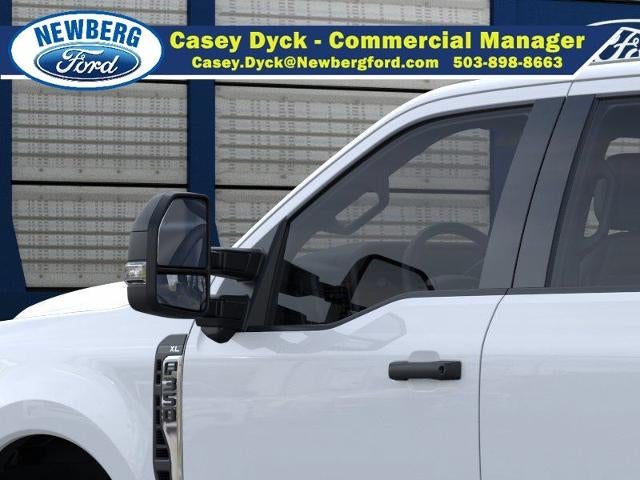 2026 Ford Super Duty F-350 SRW XL 4WD Crew Cab 6.75' Box