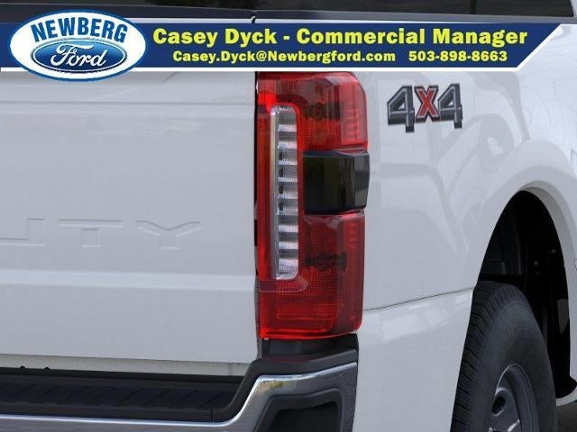 2026 Ford Super Duty F-350 SRW XL 4WD Crew Cab 6.75' Box