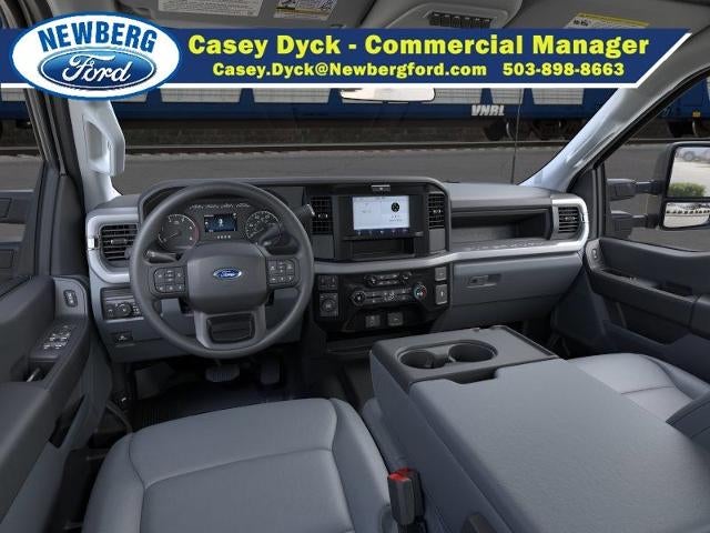 2026 Ford Super Duty F-350 SRW XL 4WD Crew Cab 6.75' Box
