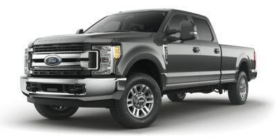 2017 Ford Super Duty F-350 SRW XL 4WD Crew Cab 6.75' Box