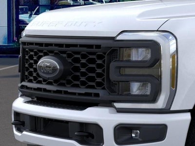 2025 Ford Super Duty F-350 SRW LARIAT 4WD Crew Cab 8' Box